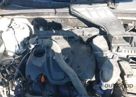 2013 Kia Sorento Lx z USA, uszkodzony, nr VIN 5XYKT4A67DG349960